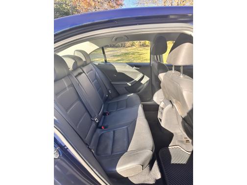 2014 Volkswagen Jetta Auto SE