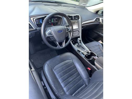 2016 Ford Fusion Hybrid SE