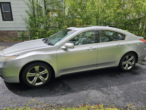 2013 Acura TL Technology