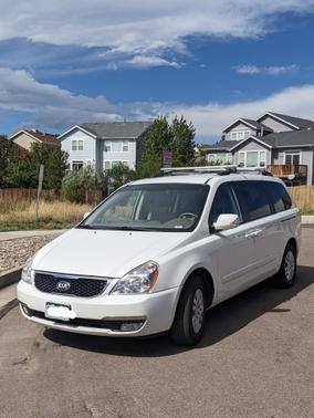 2014 Kia Sedona LX