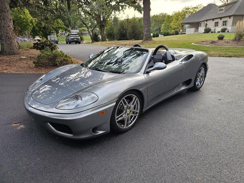 2004 Ferrari 360 Spider Base