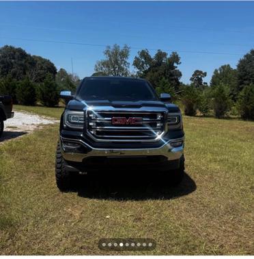 Black 2018 GMC Sierra 1500 SLT
