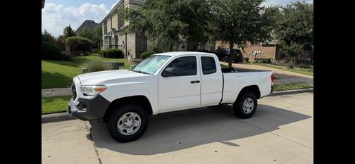 2016 Toyota Tacoma SR5