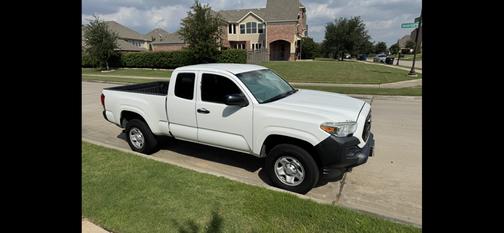 2016 Toyota Tacoma SR5
