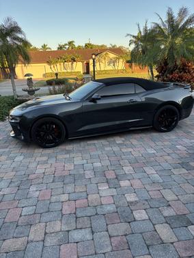 Gray 2017 Chevrolet Camaro 2SS