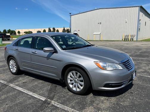 Gray 2013 Chrysler 200 Touring
