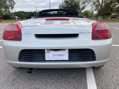 2000 Toyota MR2 Spyder