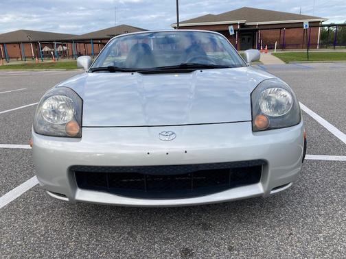 2000 Toyota MR2 Spyder