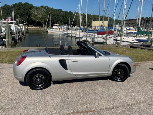 2000 Toyota MR2 Spyder