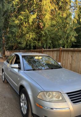 Photo 2 of 8 of 2003 Volkswagen Passat GLS