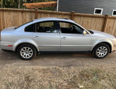 Photo 3 of 8 of 2003 Volkswagen Passat GLS