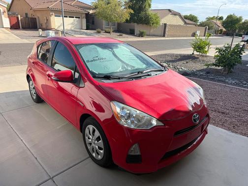 Red 2014 Toyota Prius c Two