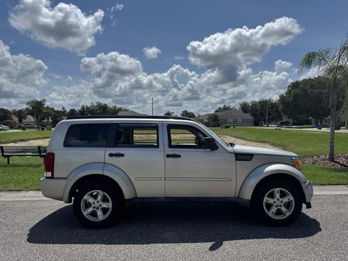 2009 Dodge Nitro SE