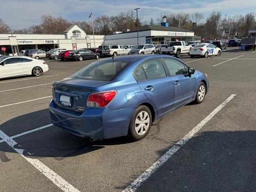 Blue 2014 Subaru Impreza 2.0i