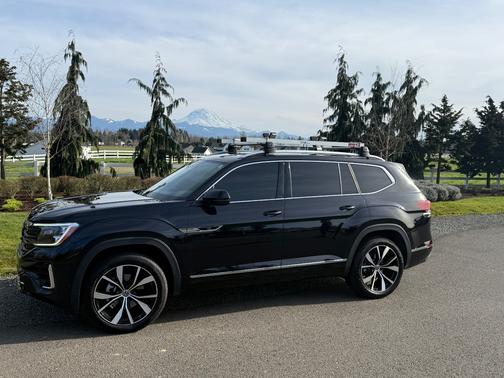 2025 Volkswagen Atlas 2.0T SEL Premium R-Line 4MOTION