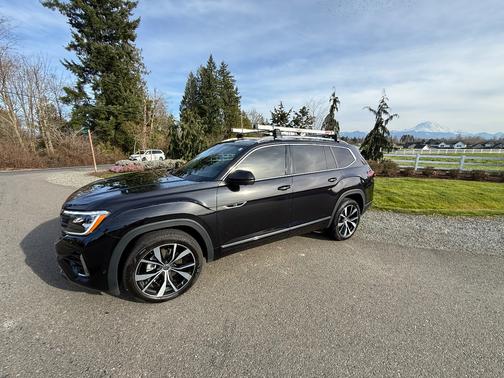 2025 Volkswagen Atlas 2.0T SEL Premium R-Line 4MOTION