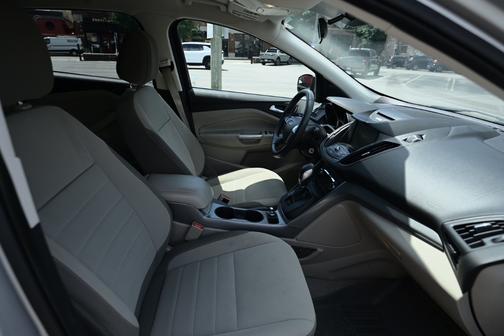 Silver 2015 Ford Escape SE