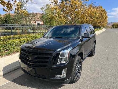 Black 2018 Cadillac Escalade Platinum
