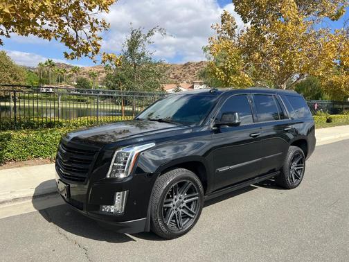 Black 2018 Cadillac Escalade Platinum