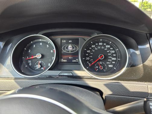 2017 Volkswagen Golf GTI Autobahn 4-Door