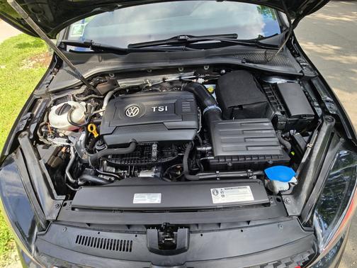 2017 Volkswagen Golf GTI Autobahn 4-Door
