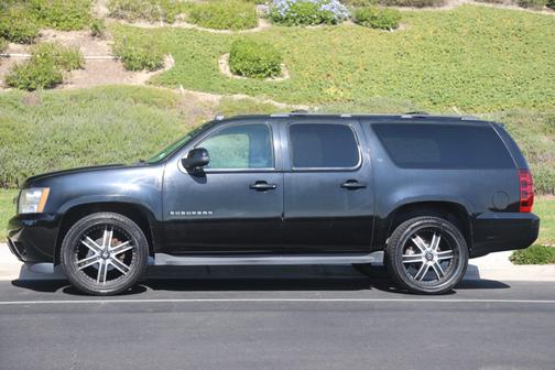 2011 Chevrolet Suburban 1500 LT