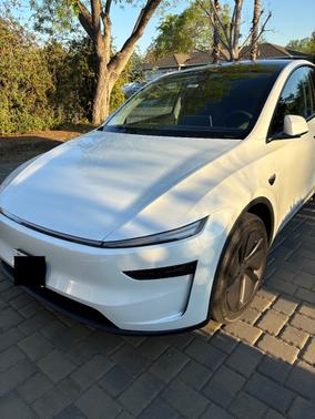 2026 Tesla Model Y Long Range Launch Series AWD