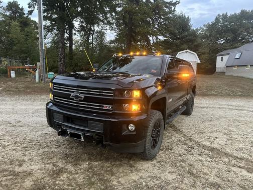 Black 2019 Chevrolet Silverado 2500 LT