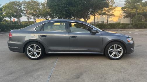 2012 Volkswagen Passat 2.0 TDI SEL Premium