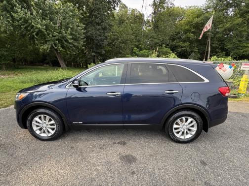 2016 Kia Sorento LX