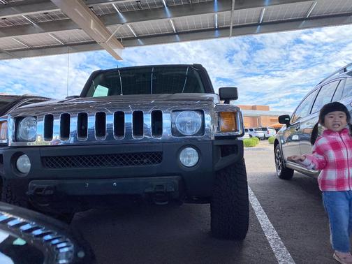 Black 2008 Hummer H3 Base
