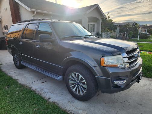 2016 Ford Expedition EL XLT