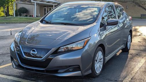 2022 Nissan Leaf S