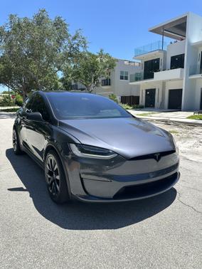 2022 Tesla Model X Long Range