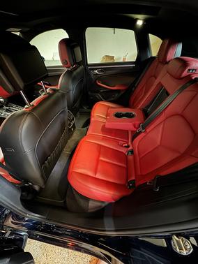 Blue 2018 Porsche Macan Macan GTS