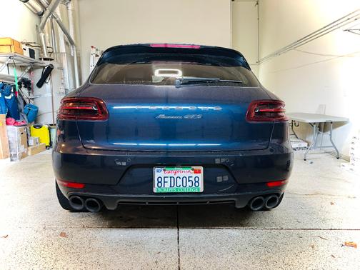 Blue 2018 Porsche Macan Macan GTS
