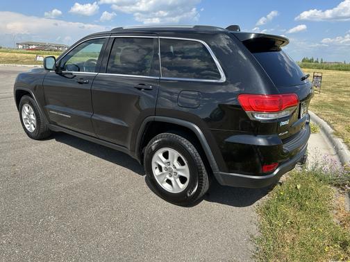 Black 2015 Jeep Grand Cherokee Laredo