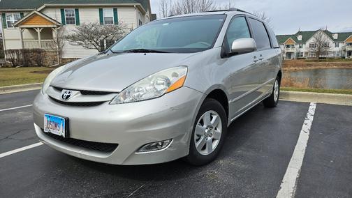 2006 Toyota Sienna XLE