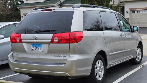 2006 Toyota Sienna XLE