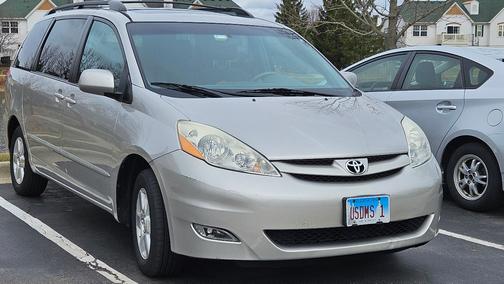 2006 Toyota Sienna XLE