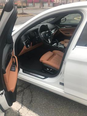 White 2019 BMW 530 i xDrive
