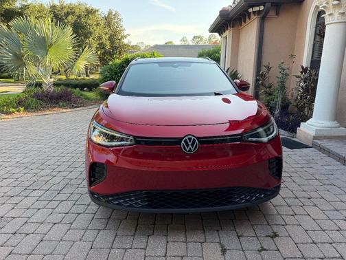Red 2023 Volkswagen ID.4 Pro S