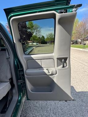 Green 2000 GMC Sierra 1500 SLE