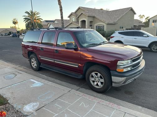 2004 Chevrolet Suburban 1500 LS