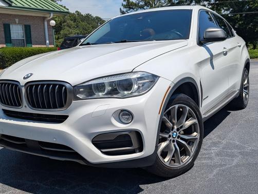 White 2016 BMW X6 xDrive35i