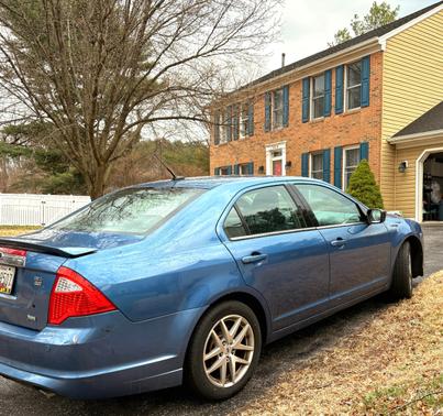 Blue 2010 Ford Fusion SEL