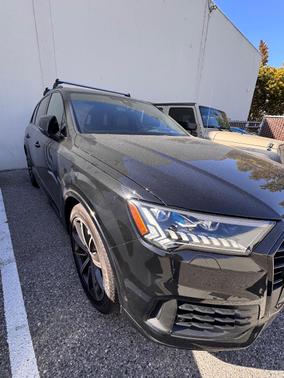 Black 2023 Audi Q7 55 Prestige