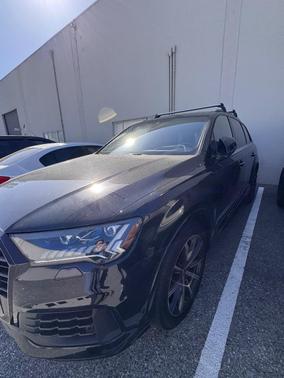 Black 2023 Audi Q7 55 Prestige