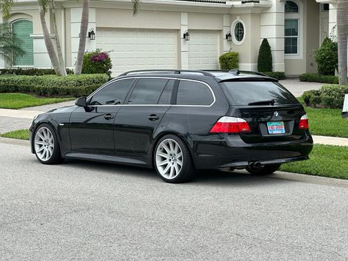 Black 2010 BMW 535 i xDrive