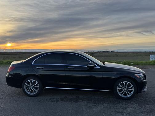2015 Mercedes-Benz C-Class C 300